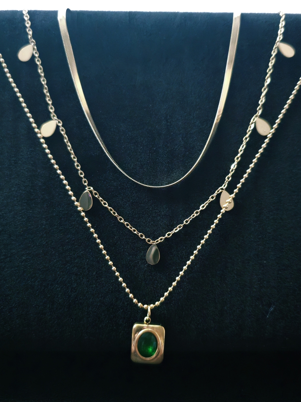 18K Gold Layered Necklace w/ Green Zircon Accent (B002) - Picture 10 of 12